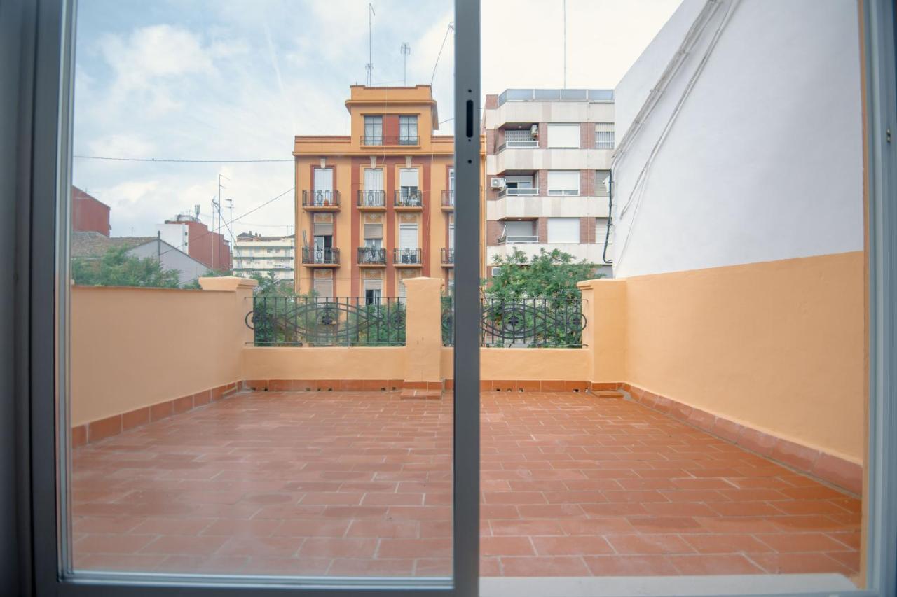 Apartamentos Libere Valencia Abastos Luaran gambar