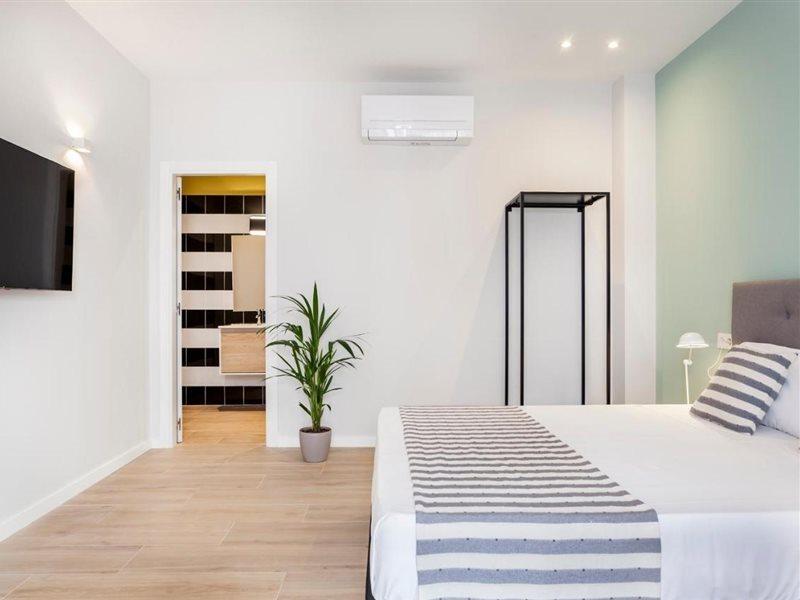 Apartamentos Libere Valencia Abastos Luaran gambar
